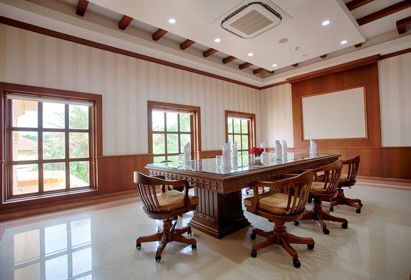 호텔 Regency Lagoon Resort