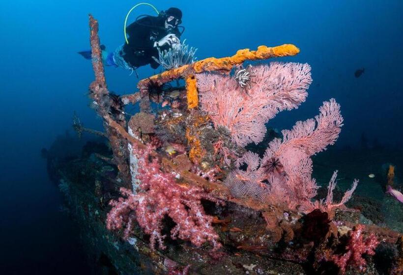 בית מלון כפרי Siddhartha Oceanfront Resort & Spa Bali