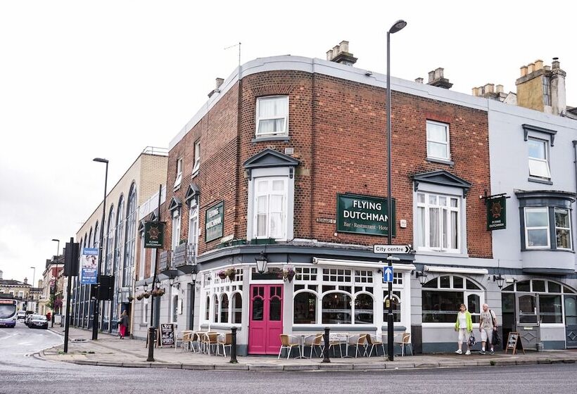 ホテル Starboard Stays