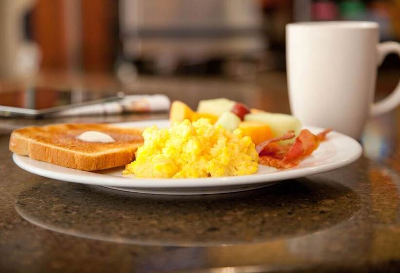 فندق Staybridge Suites Atlanta  Midtown, An Ihg