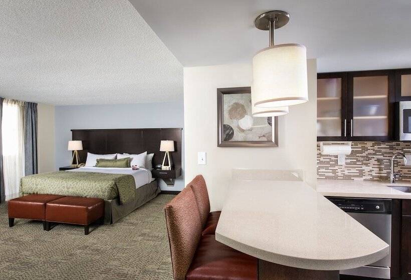 فندق Staybridge Suites Atlanta  Midtown, An Ihg