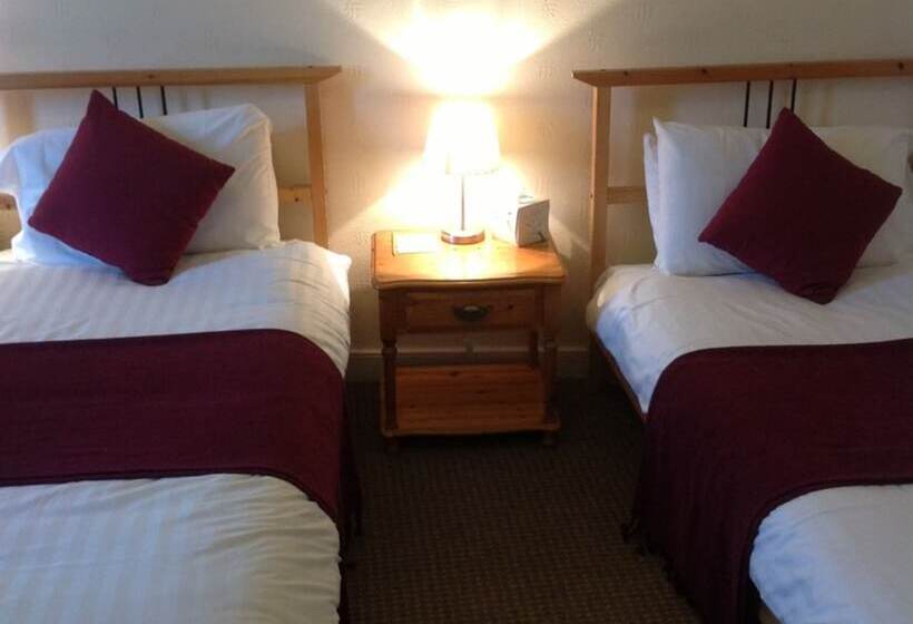 ホテル The Avenue Restaurant At The Victoria Inn