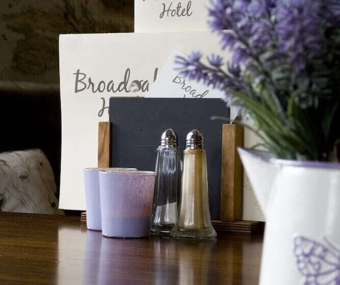 فندق The Broadoak