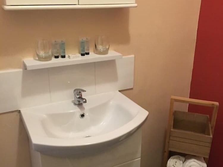 호텔 The Fox & Hounds