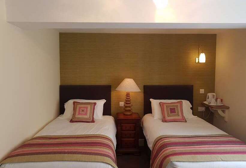 فندق The George