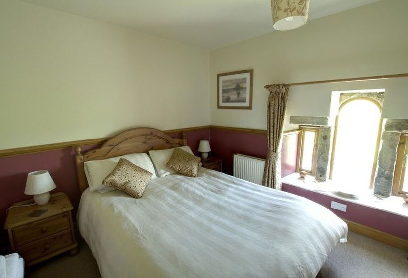 ホテル The Hare And Hounds Country Inn