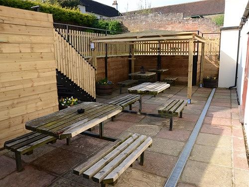 酒店 The Hollies Inn