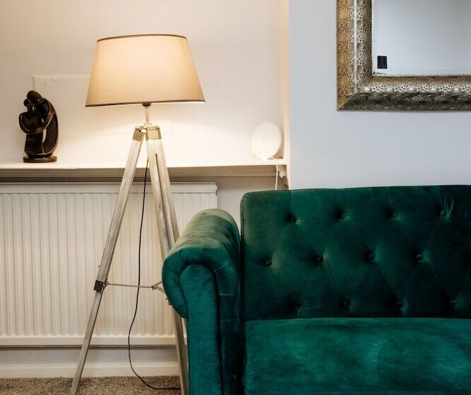 Отель The Lighthorseman