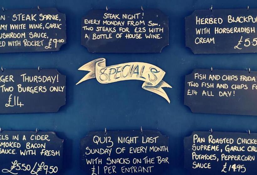 Отель The Manor House Inn