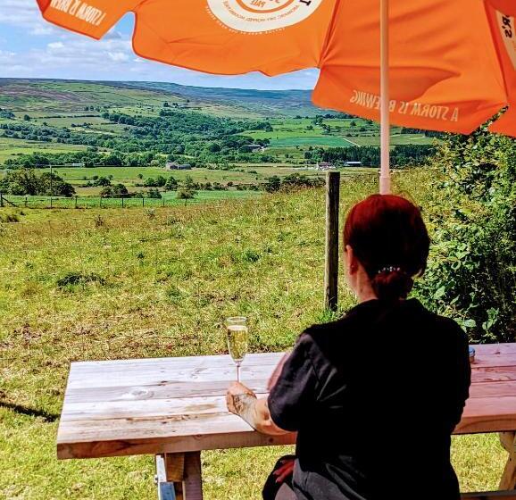 Отель The Manor House Inn