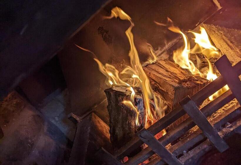 Отель The Manor House Inn