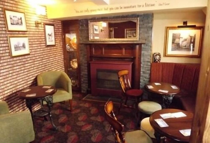 בית מלון כפרי The New Globe Inn