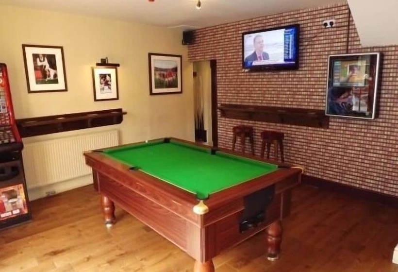 בית מלון כפרי The New Globe Inn