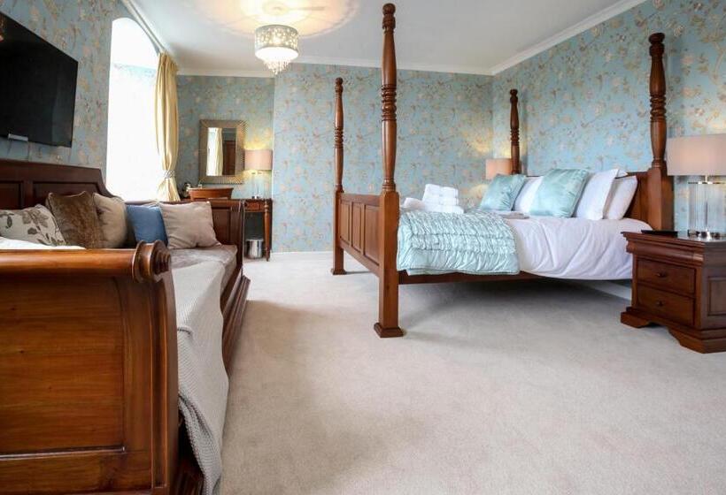 Отель Notley Arms Inn Exmoor National Park