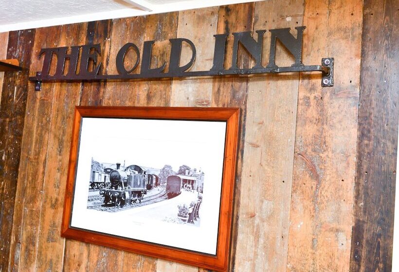 בית מלון כפרי The Old Inn