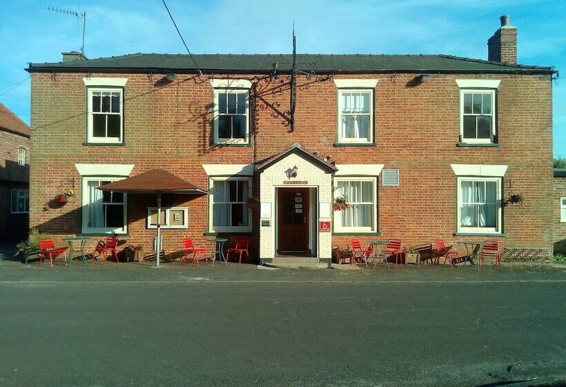 בית מלון כפרי The Railway Inn