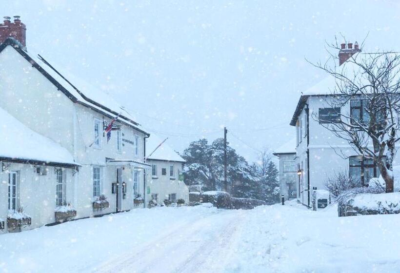 호텔 The Rest And Be Thankful Inn