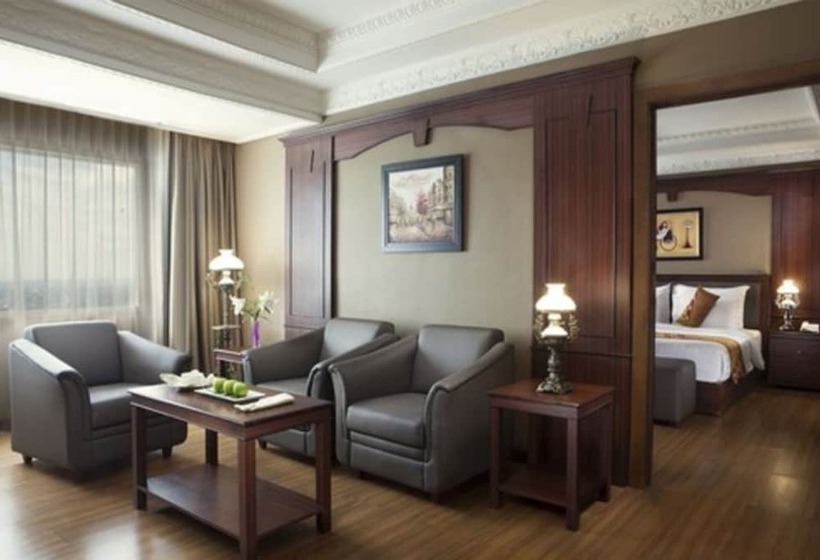 בית מלון כפרי The Rich Jogja