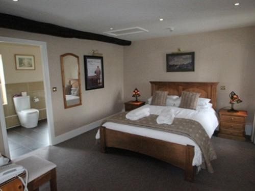 호텔 The Three Acres Inn & Restaurant