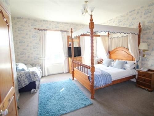 ホテル The Three Acres Inn & Restaurant