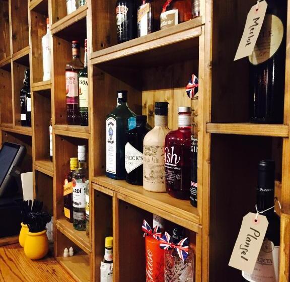 فندق The Tollgate Inn