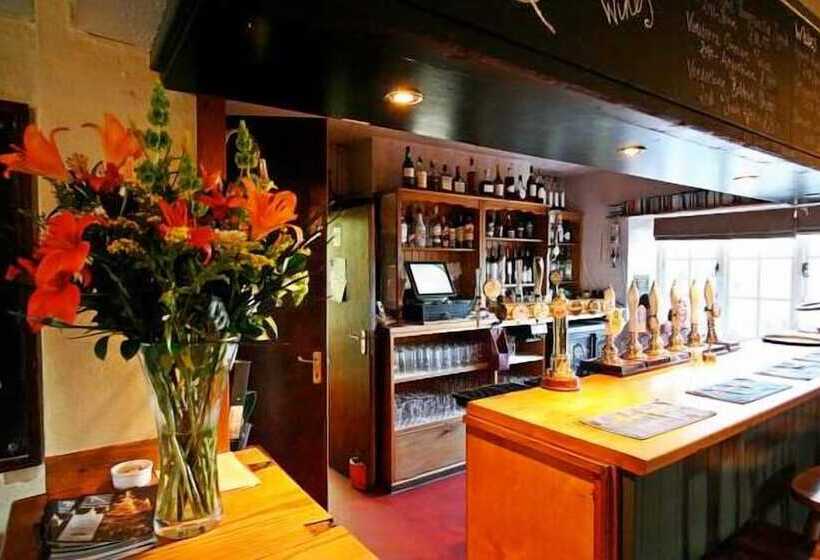 酒店 The Tollgate Inn