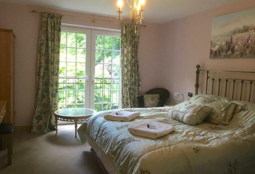 בית מלון כפרי The Waterwheel