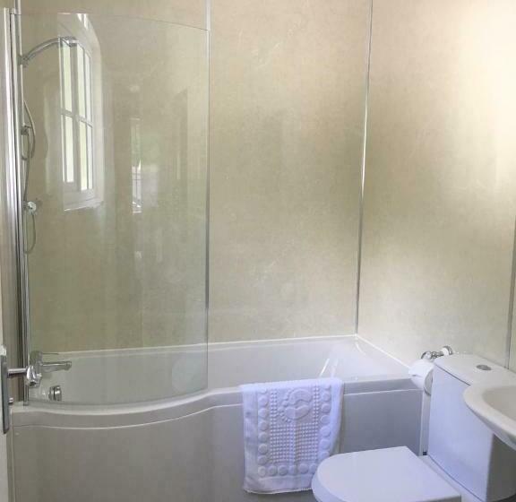 בית מלון כפרי The Waterwheel