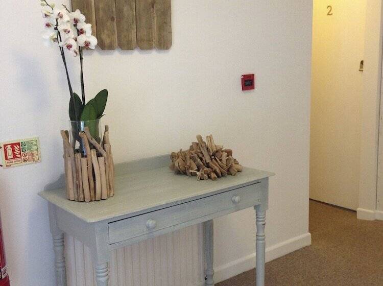 בית מלון כפרי The Waterwheel