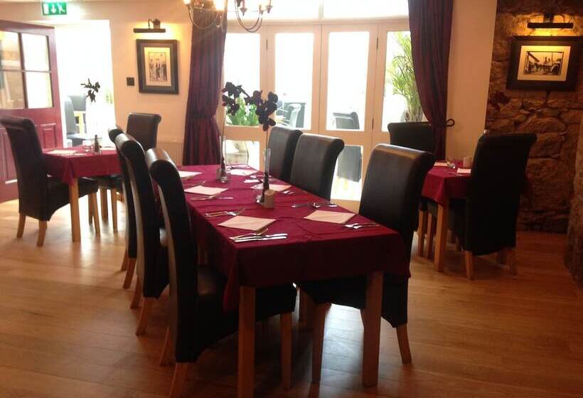 בית מלון כפרי The Waterwheel