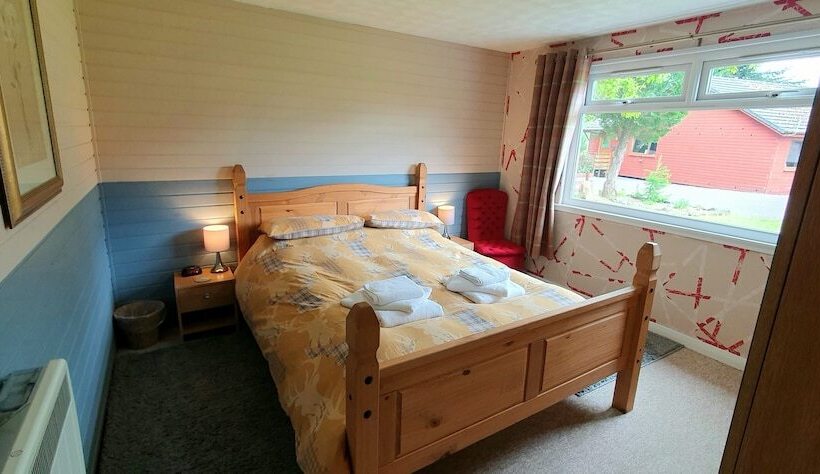 בית מלון כפרי Torcroft Lodges