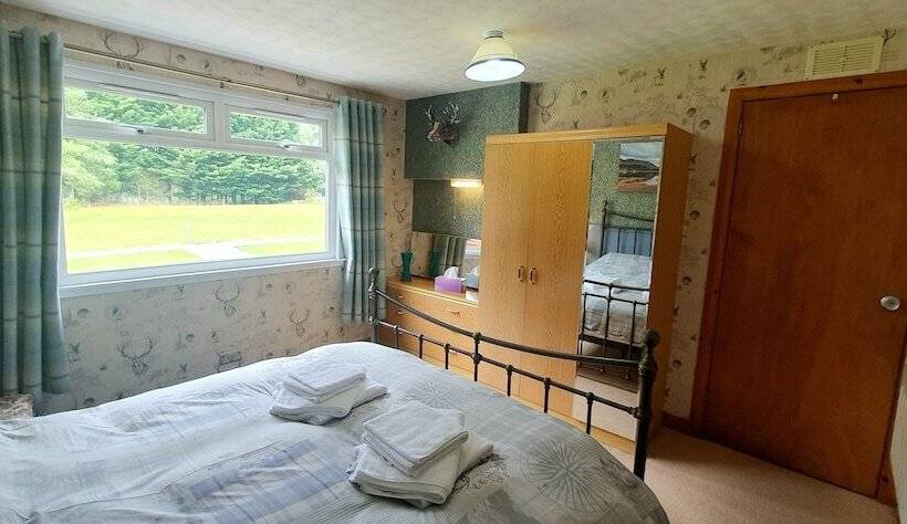 בית מלון כפרי Torcroft Lodges