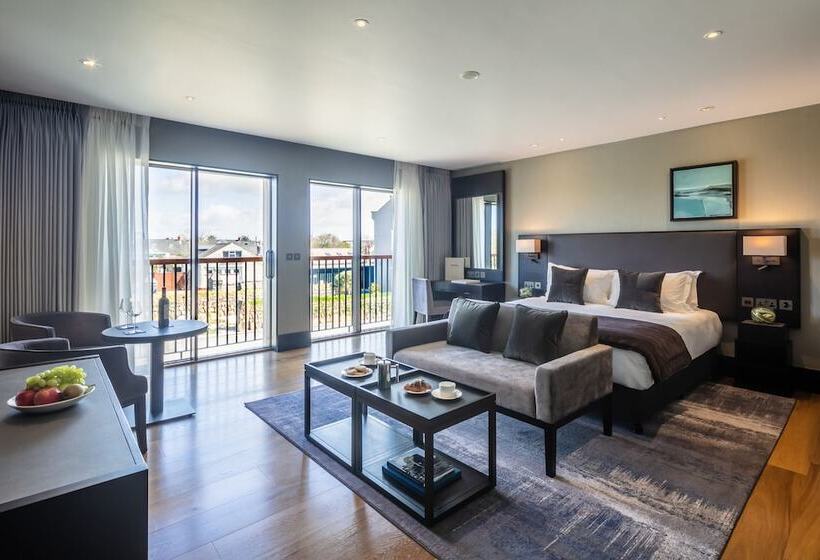 Отель Twr Y Felin