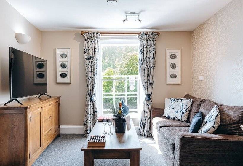 Ironbridge View Townhouse