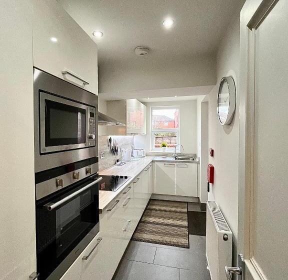 Mode Apartments St Annes