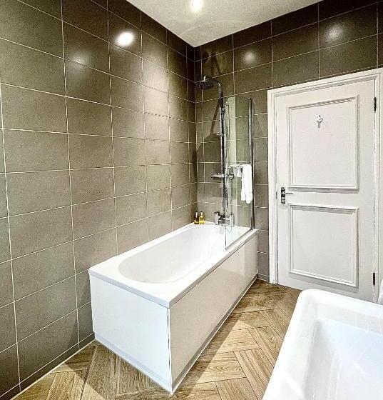 Mode Apartments St Annes