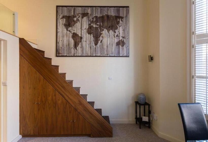 Modern 1 Bed Flat In Knightsbridge