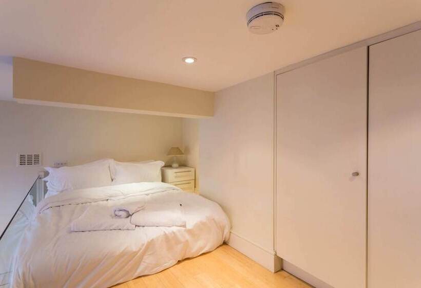 Modern 1 Bed Flat In Knightsbridge