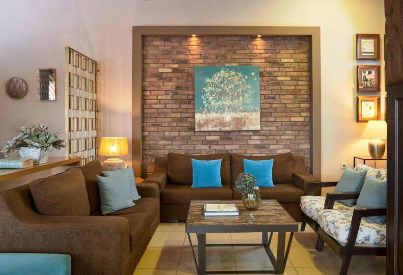 فندق على الطريق Maison