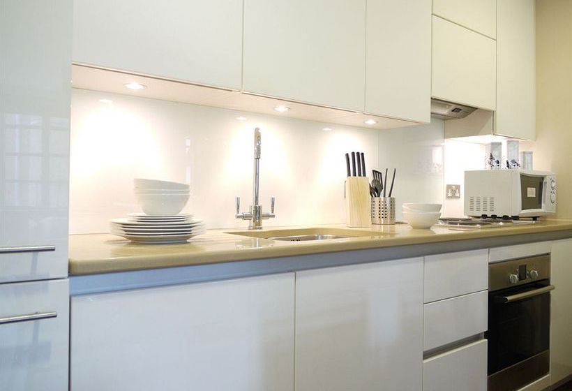 Olive Níké Apartments