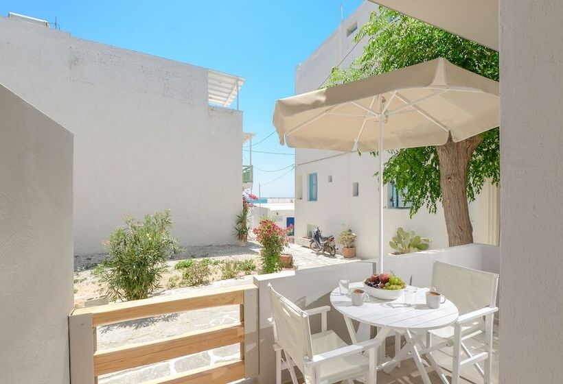 Panormos Hotel And Studios