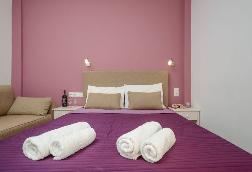 Panormos Hotel And Studios