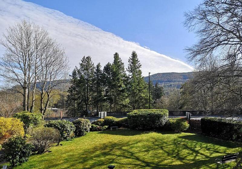 بنسيون Annslea Guest House