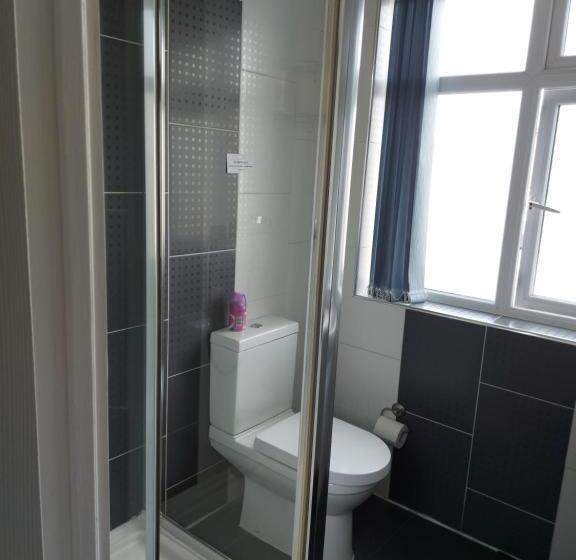 ペンション Apple House Wembley