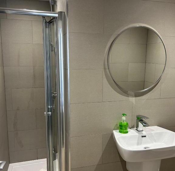 פנסיון Arrandale Guest House