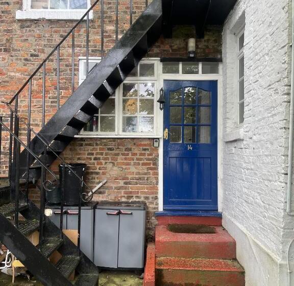 بنسيون Beverley Budget Inn