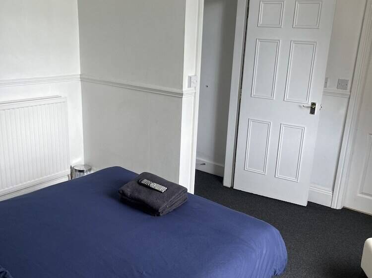 بنسيون Beverley Budget Inn