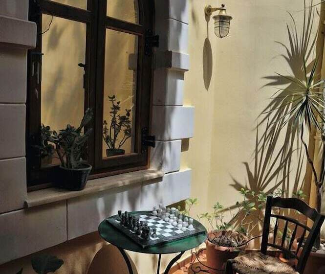 بنسيون Byzantine