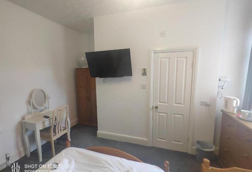 بنسيون Cavendish House