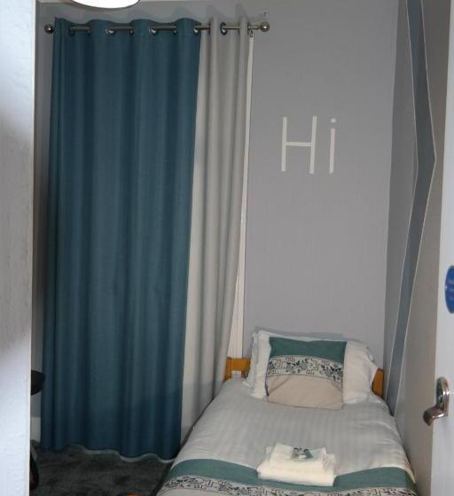 بنسيون Cavendish House